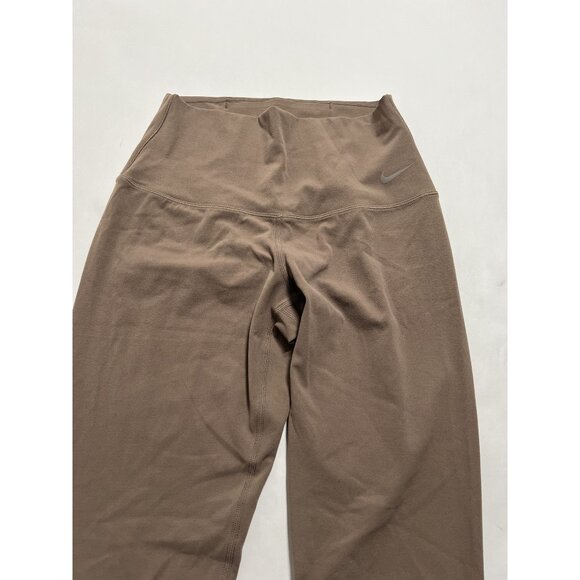 Nike Zenvy High-Waisted Full-Length Leggings in Mink Brown - Picture 4 of 6